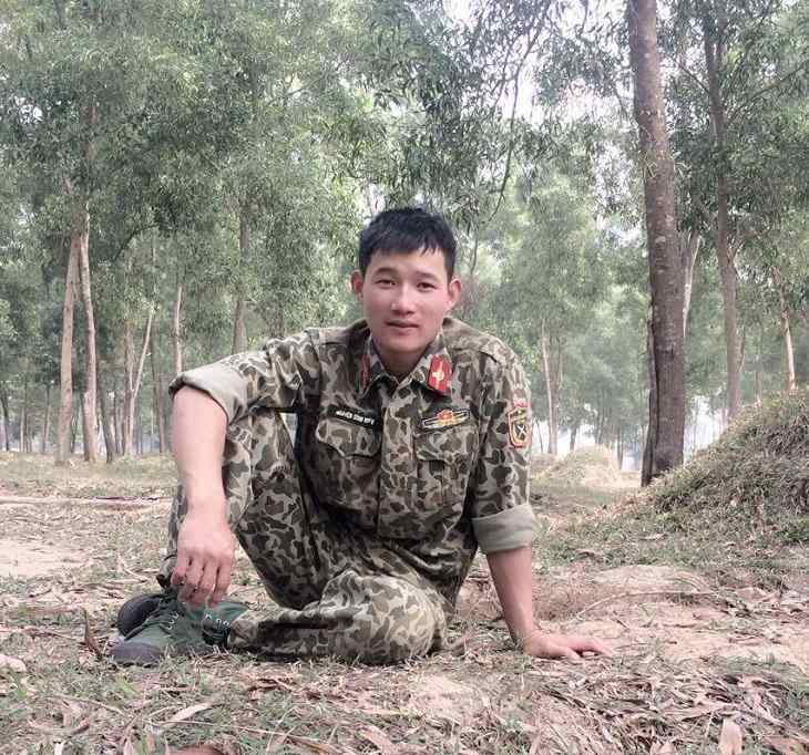 Chàng quân nhân Nguyễn Đình Hiếu (26 tuổi)