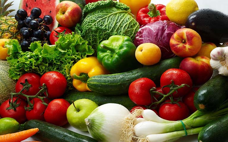 Bạn hãy ăn nhiều rau xanh để tăng cường sức khỏe sinh lý và sức khỏe tổng thể