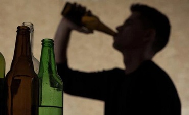 Uống Rượu Bia Nhiều Gây Yếu Sinh Lý Có Thật Không?