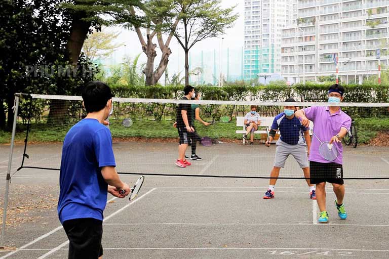 Lợi ích chơi cầu lông đối với sức khỏe
